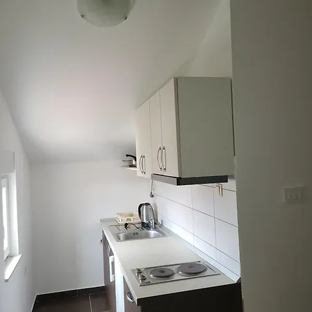 Apart Otel Sunny Podaca
