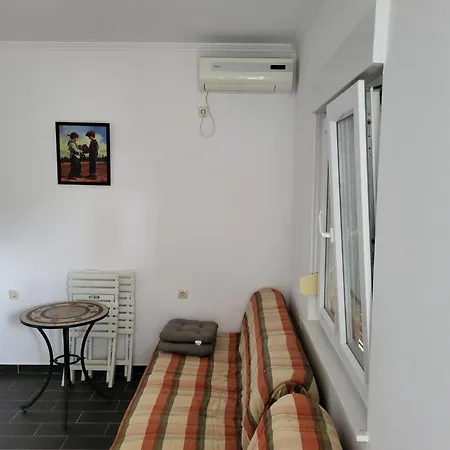 Sunny Aparthotel 3*